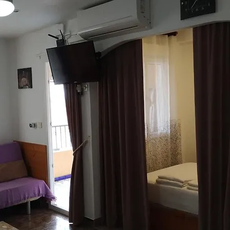 Costaalquiler Turistico 1ª Linea Playa Apartment *